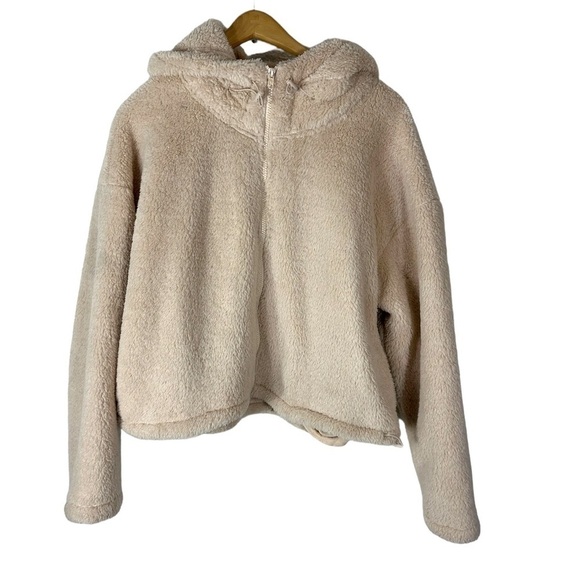 PINK Victoria's Secret Jackets & Blazers - Pink By Victoria’s Secret Sherpa Teddy Hoodie Size Large New NWT
